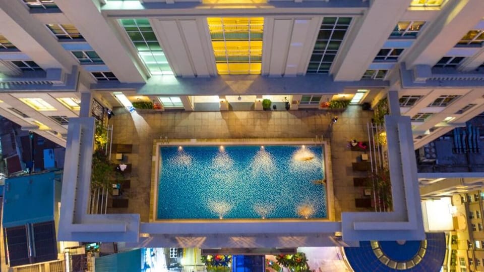 Central Apt* Stunning view*Rooftop Pool Apartment in Ho Chi Minh City