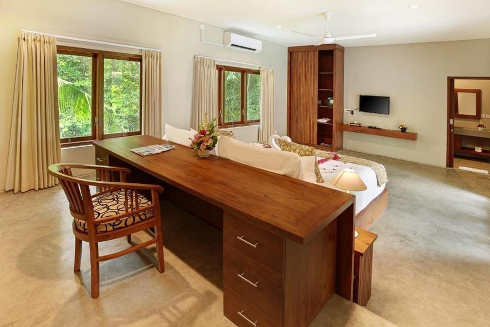 Stunning 1 BR Private Pool Villa #L172 Villa in Sukawati