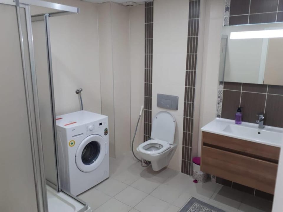MarMara-16 Apartment in Istanbul