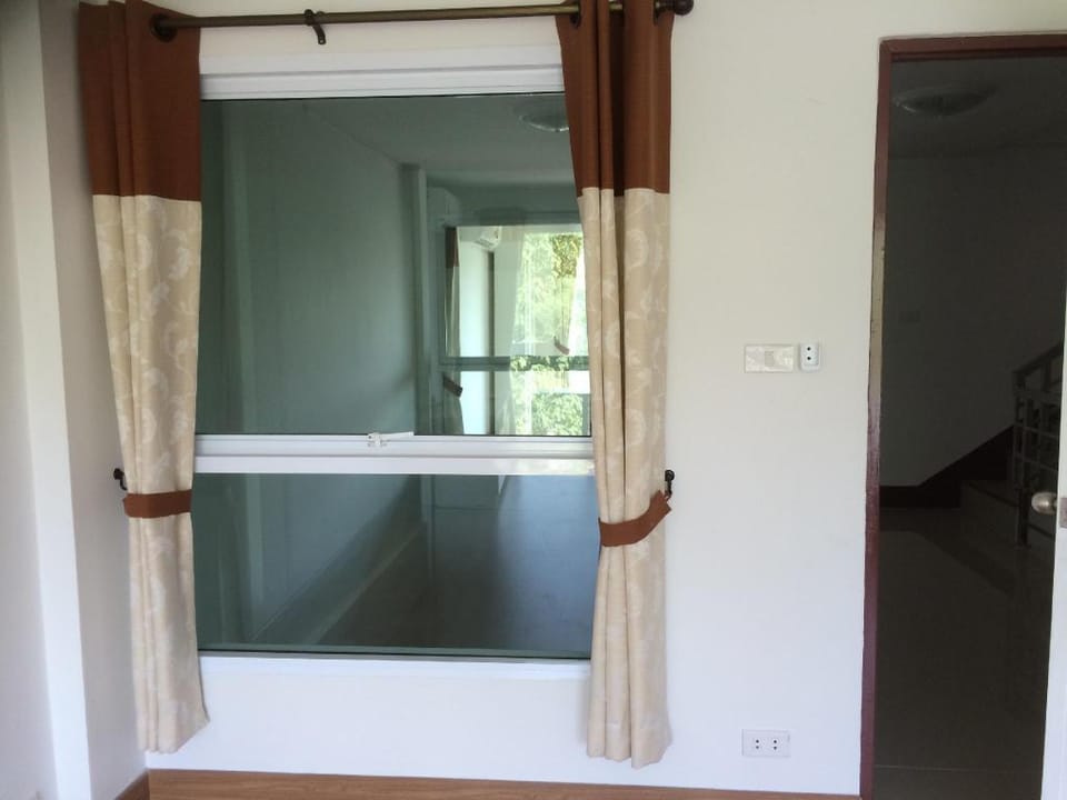 Near  River, Temple, Bus station, Historical town Vacation rental in Thailand