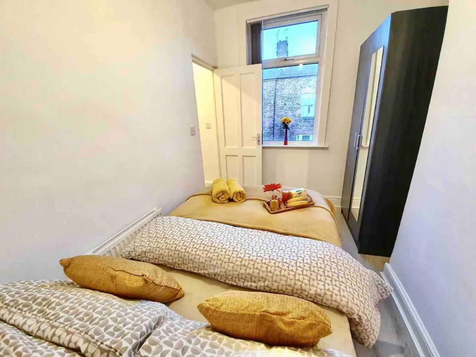 New Gorgeous 3Bedrooms Near City Centre Apartment in Liverpool