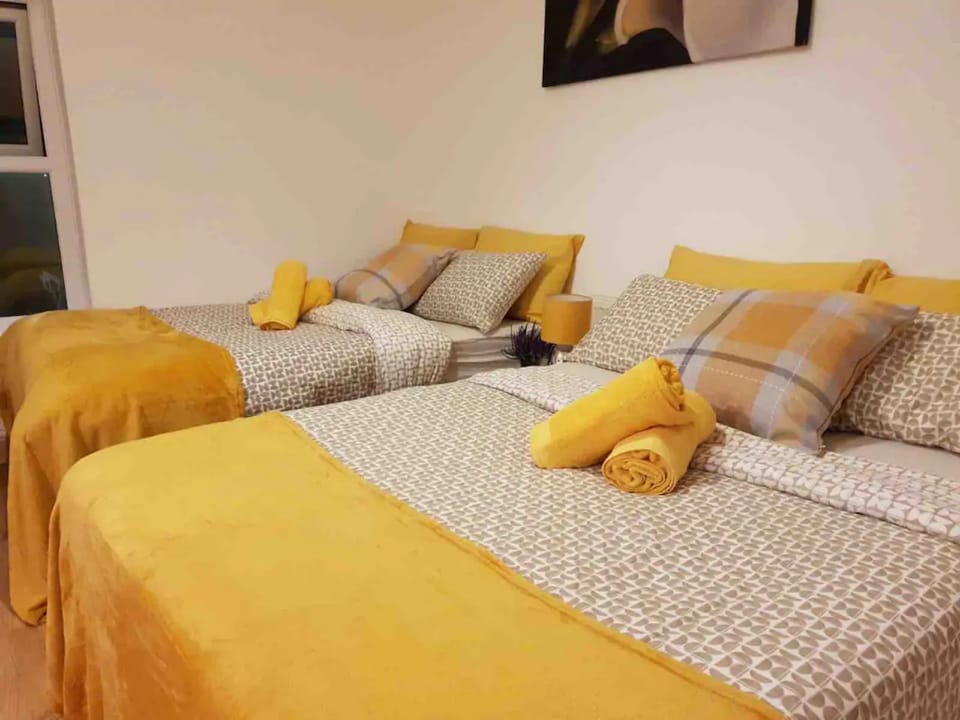 Studio 4, Near Liverpool stadium & City Centre Apartment in Liverpool