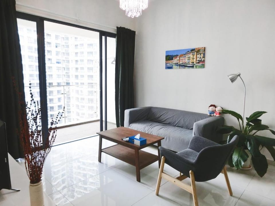 Poolview 2rooms [ CIQ & Mall & Beach ] Apartment in Johor Bahru