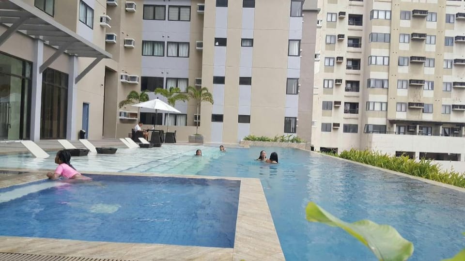 A Cozy Penthouse Studio near Ayala Mall & SM Cebu Apartment in Lapu-Lapu City