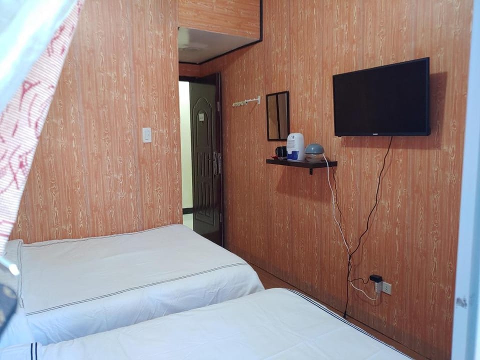 Pinewoods guest house Vacation rental in Baguio