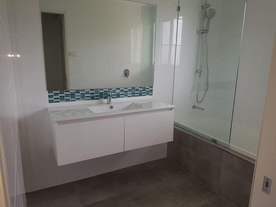 Picturesque on Passage - sleeps 20! Villa in Whitsundays