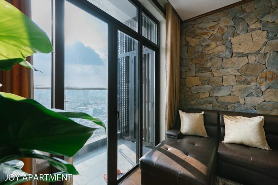  Luxurious Condo/Pool/Central-CityView- Sun Ancora Apartment in Hanoi