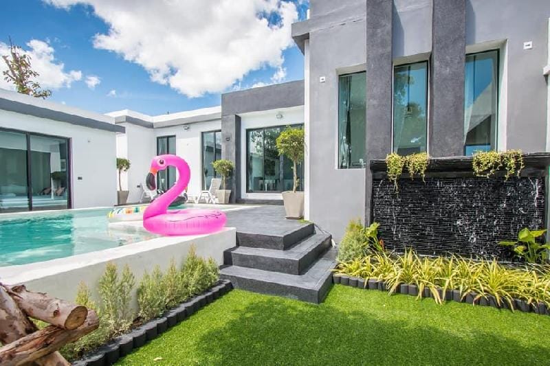 L Villa Villa in Hua Hin District