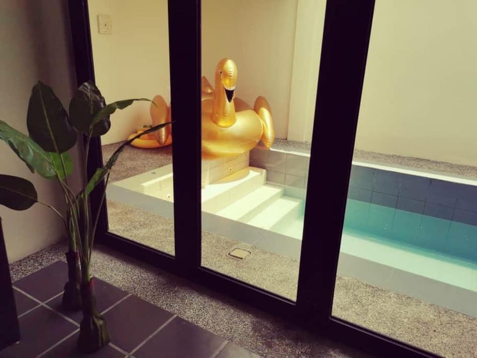 Batu Pahat Swimming Pool Homestay Vacation rental in Johor