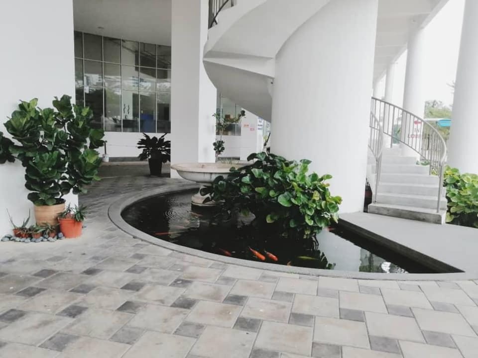 Bayu Marina Johor Bharu (Den Homestay) Apartment in Johor Bahru