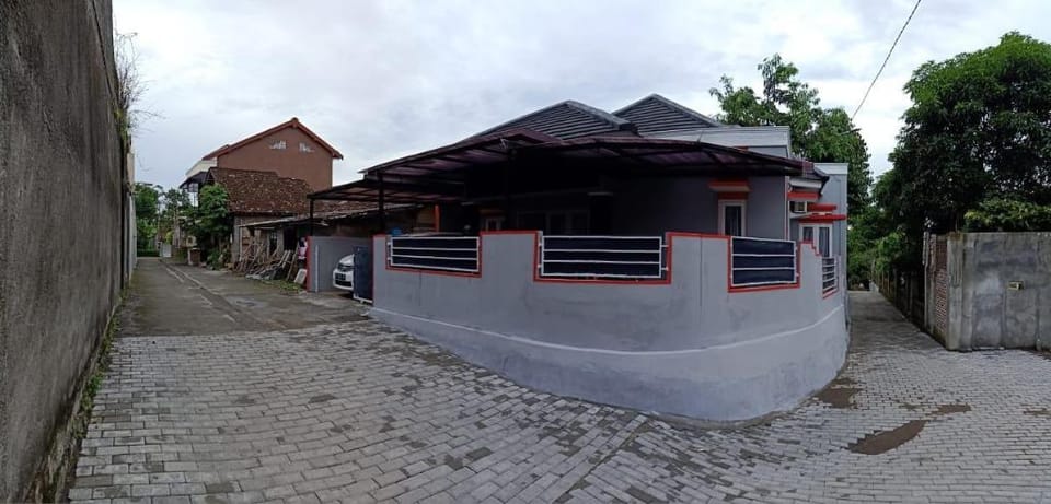 3 Bedroom homestayQu Vacation rental in Special Region of Yogyakarta
