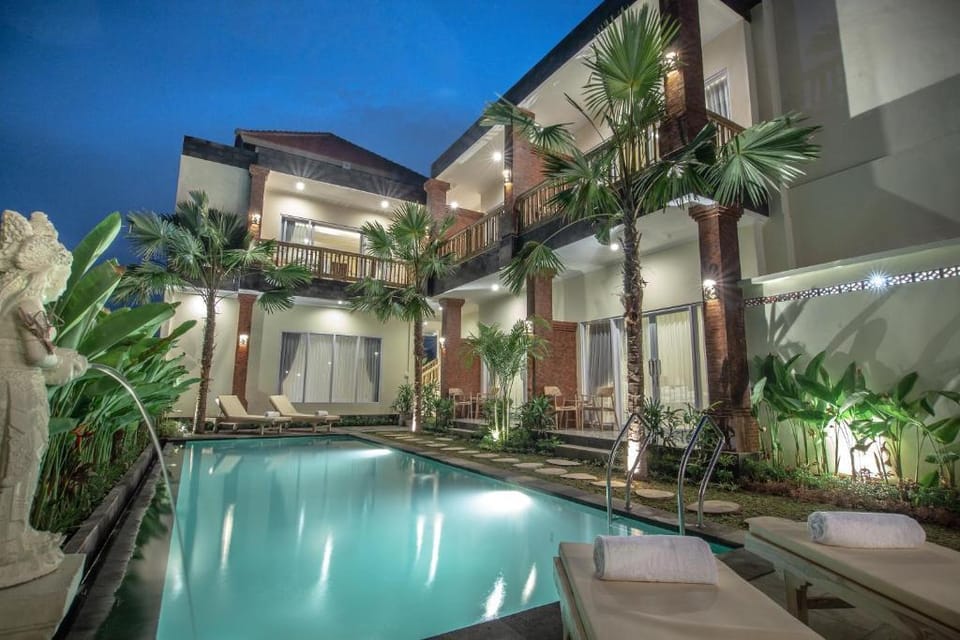  5BR Pivate Pool Villa - Breakfast  Villa in Blahbatuh