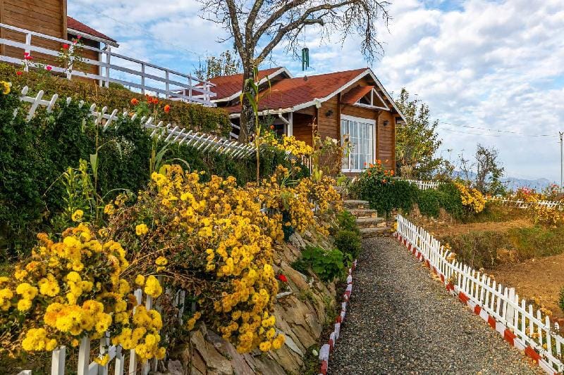 Sara's Chalet Three by VEO - Part of StayVista Villa in Uttarakhand