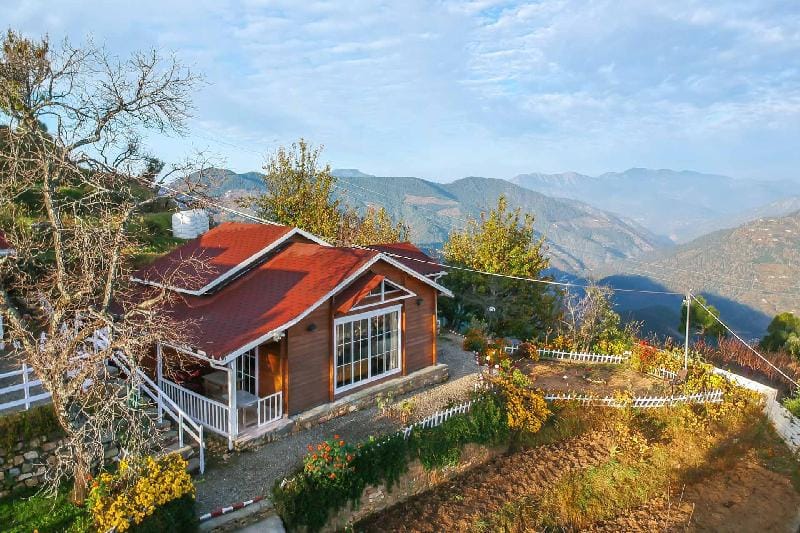 Sara's Chalet Three by VEO - Part of StayVista Villa in Uttarakhand