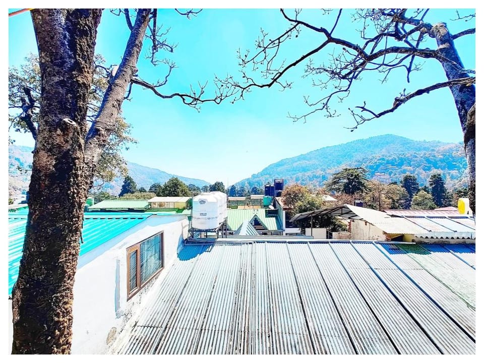 Goroomgo You & Me Nainital Near Mall Road with WIFI - Parking Available Hotel in Uttarakhand