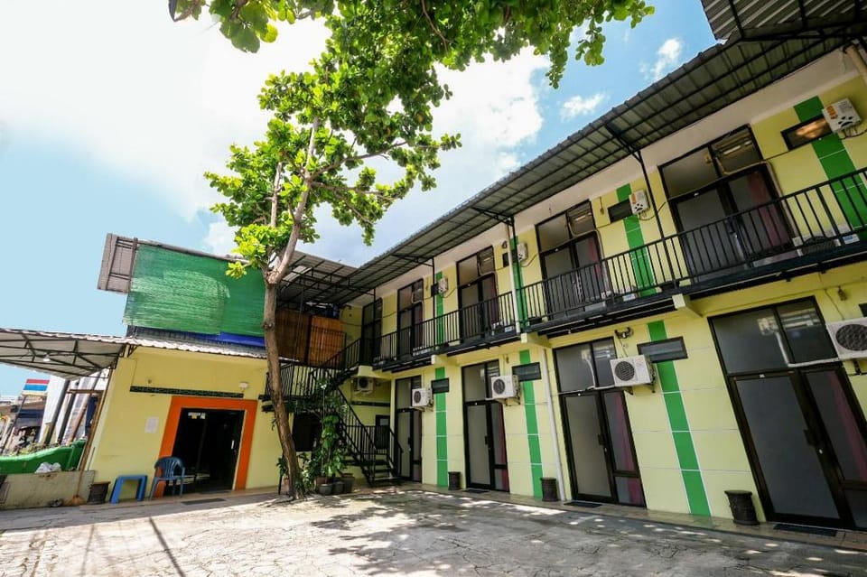 OYO 3263 House 140 Hotel in Special Region of Yogyakarta