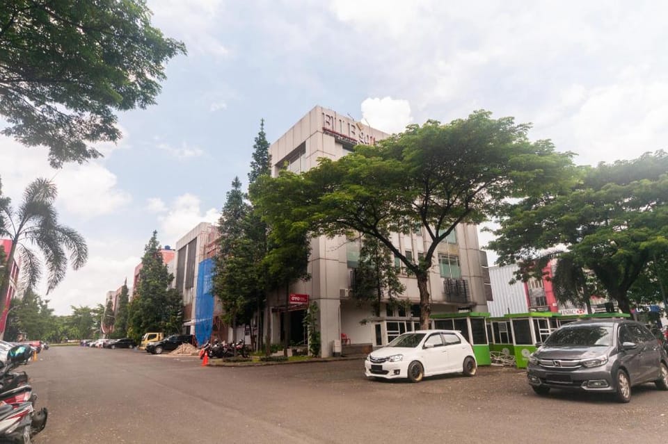OYO 3216 Ellegan Residence Hotel in West Java