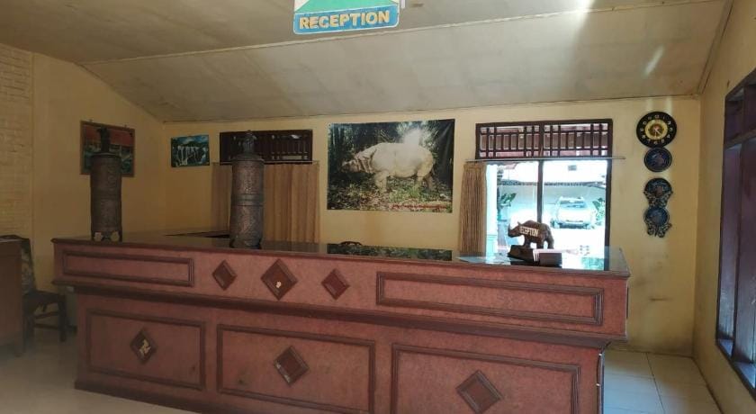 Hotel O Penginapan Putri Asih Sawarna Hotel in Indonesia