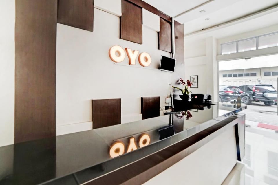 Hotel O Stm Suite Near Amplas Bus Terminal Hotel in Indonesia