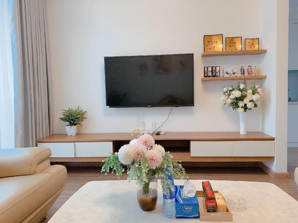 Sally's Sweet Home No. 10- 2BR/Near AEON/Hoankiem Apartment in Laos