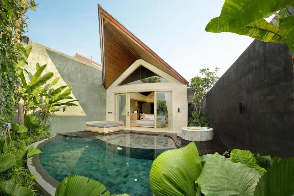 Cozy 1 BR Smart Villa with Private Pool ZN141A Villa in North Kuta