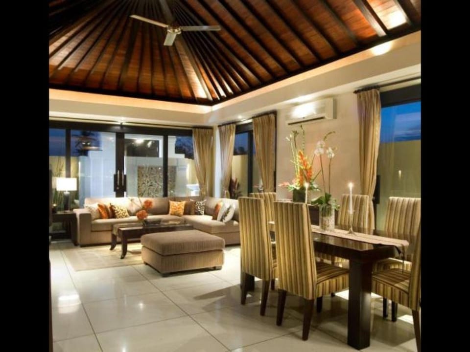 Entire 2BR Private Villa #FN25 Villa in North Kuta