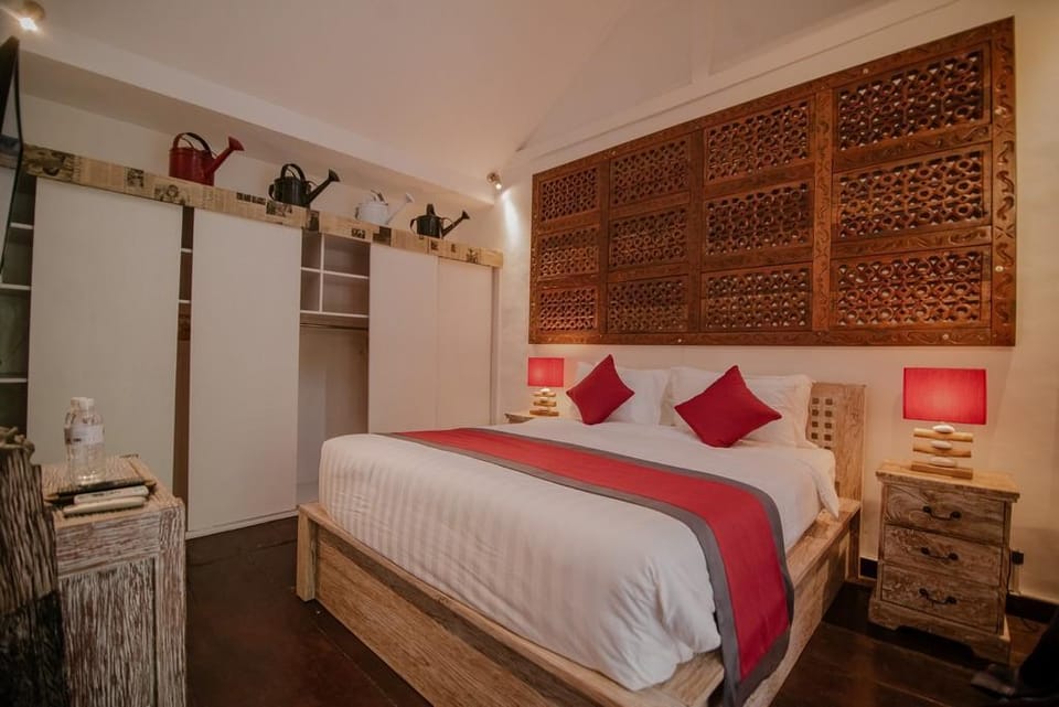 Stunning 4 BR Private Pool Villa #L130 Villa in Kuta