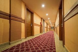 The Grand Kaisar Apartment in India