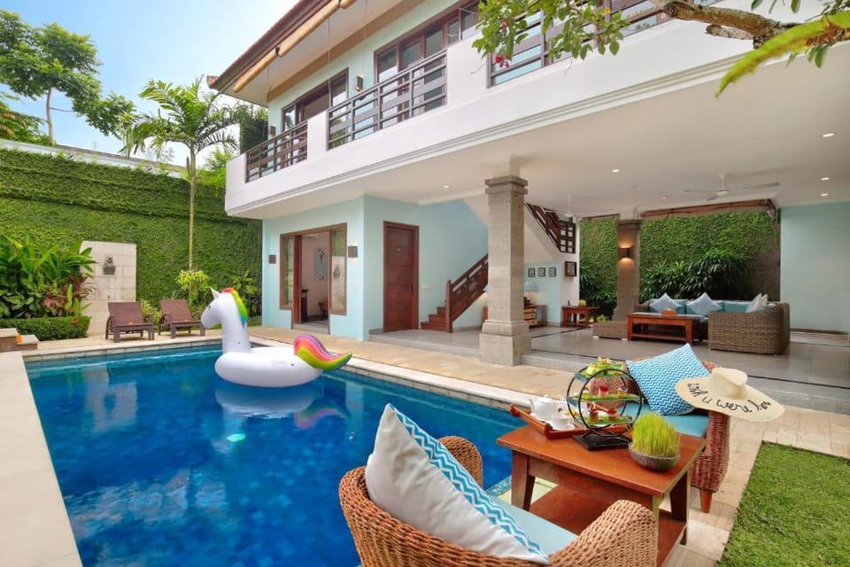 Luxury  3 BR Private Pool NE22B Villa in North Kuta