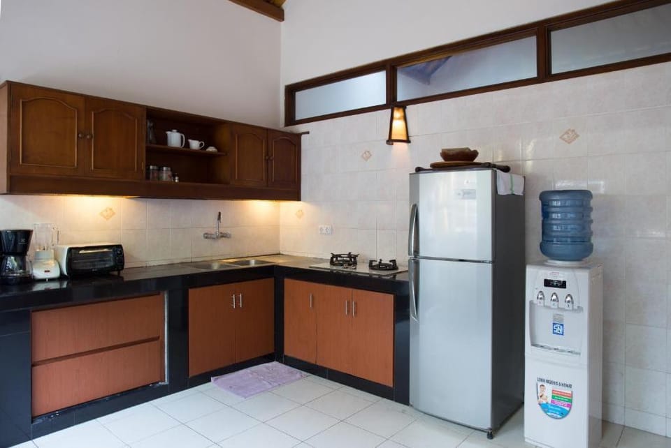 Stunning 5BR Luxury Villa #L61 Villa in Kuta