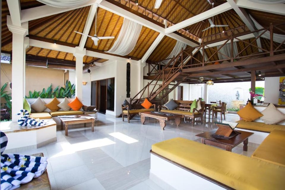 Entire 2BR Private Pool #FN32 Villa in Kuta