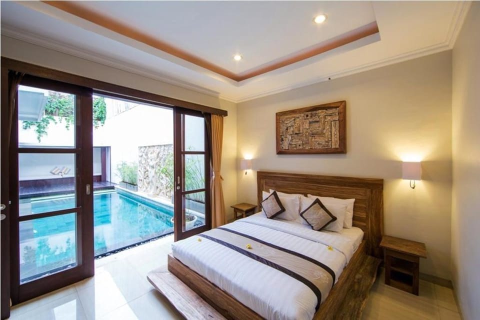 Luxury 3 BR Villa with Private Pool #L111 Villa in North Kuta