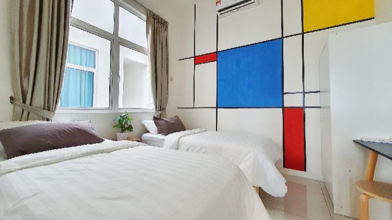 No.8 The Cube @ IOI Colorful enjoy relaxing house Apartment in Subang Jaya