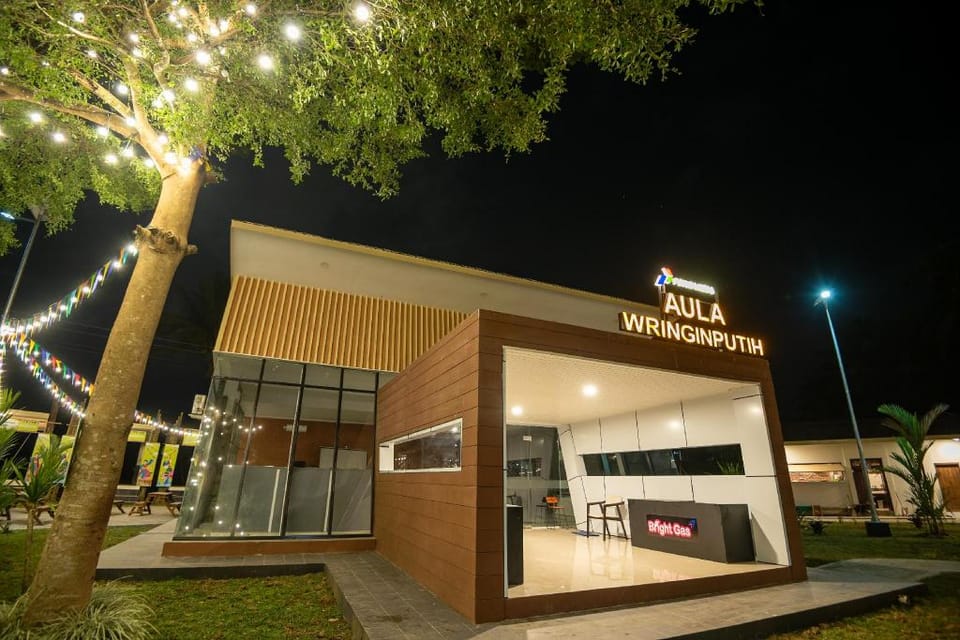 Balkondes Wringinputih Official Hotel in Indonesia