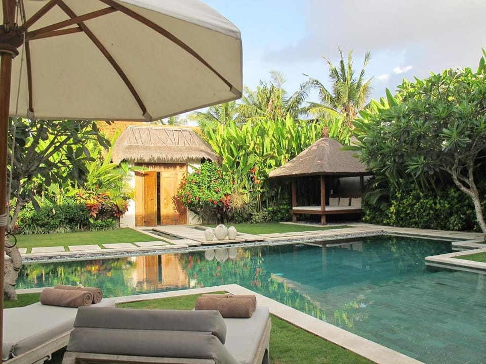 Romantic 2BR Private Pool Villa #L48 Villa in Marga