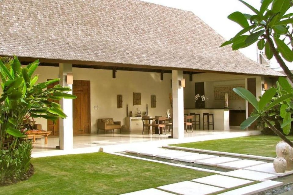 Romantic 2BR Private Pool Villa #L48 Villa in Marga