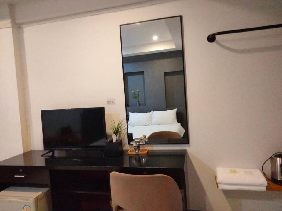 Pilatus Apartment Hotel in Laos