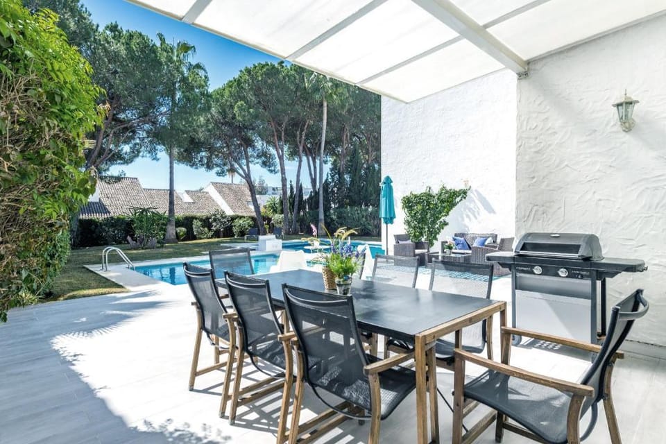 Villa 6.Tourmalline. Villa in Marbella