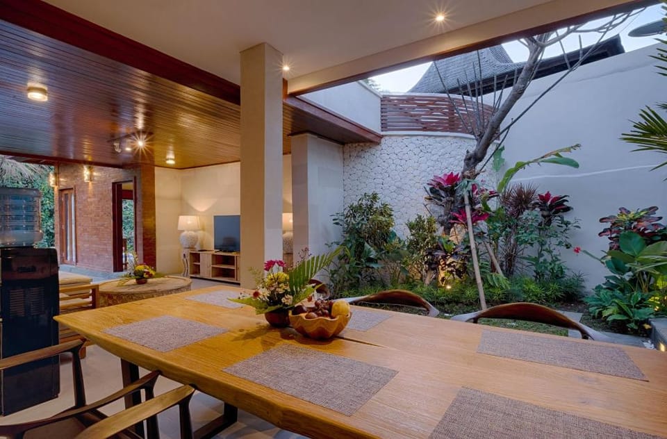 Cozy 2 BR With Private Pool Villa JU77A Villa in Sukawati