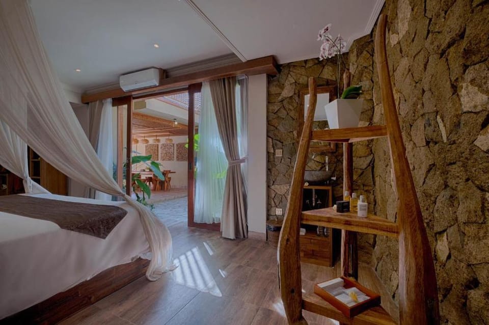 Luxury 4 BR Private Pool Villa #PZ30 Villa in Sukawati