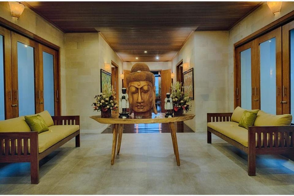 Romantic  6 BR Private Pool Villa Villa in Sukawati