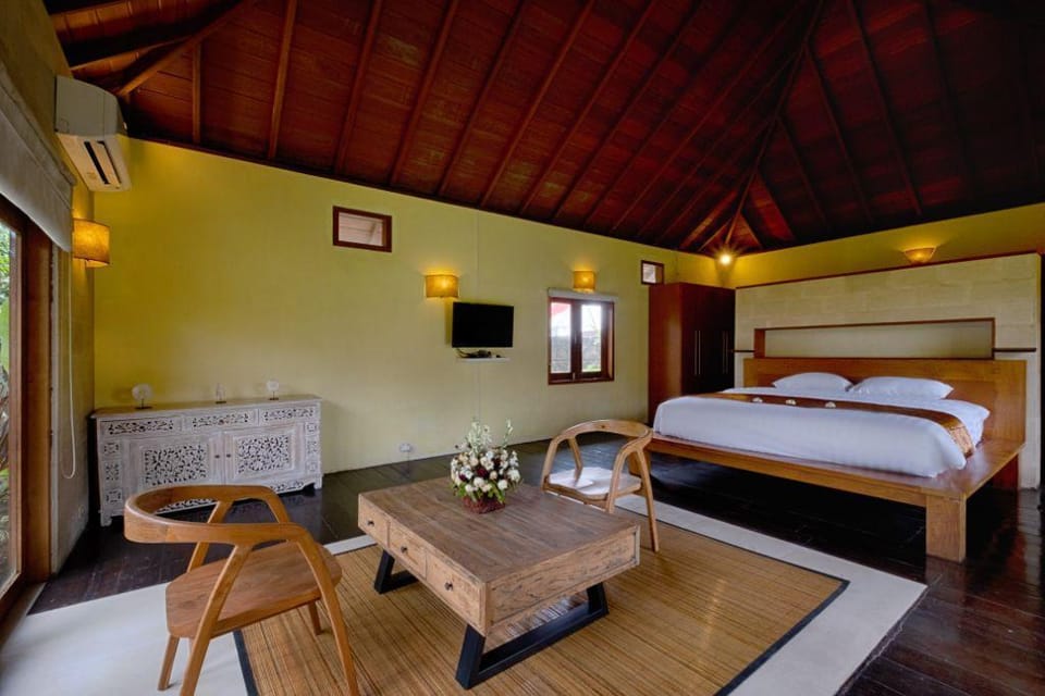 Romantic  6 BR Private Pool Villa Villa in Sukawati