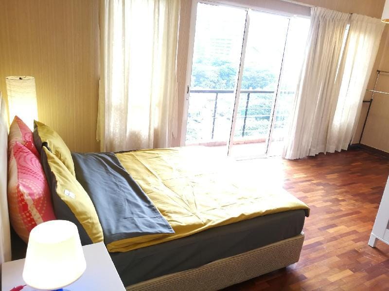 Awesome Balcony KL City View Apartment{WiFi} Apartment in Federal Territory of Kuala Lumpur
