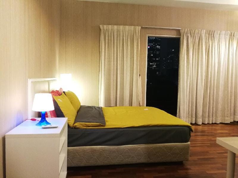 Awesome Balcony KL City View Apartment{WiFi} Apartment in Federal Territory of Kuala Lumpur