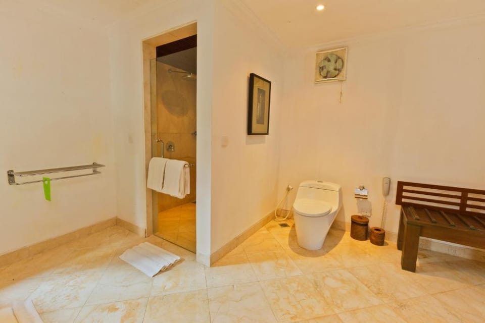 LUxury 3 BR Private Pool #K206 Villa in Tampaksiring