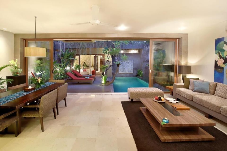 Beautiful 2 BR Private Pool #L38 Villa in Kuta