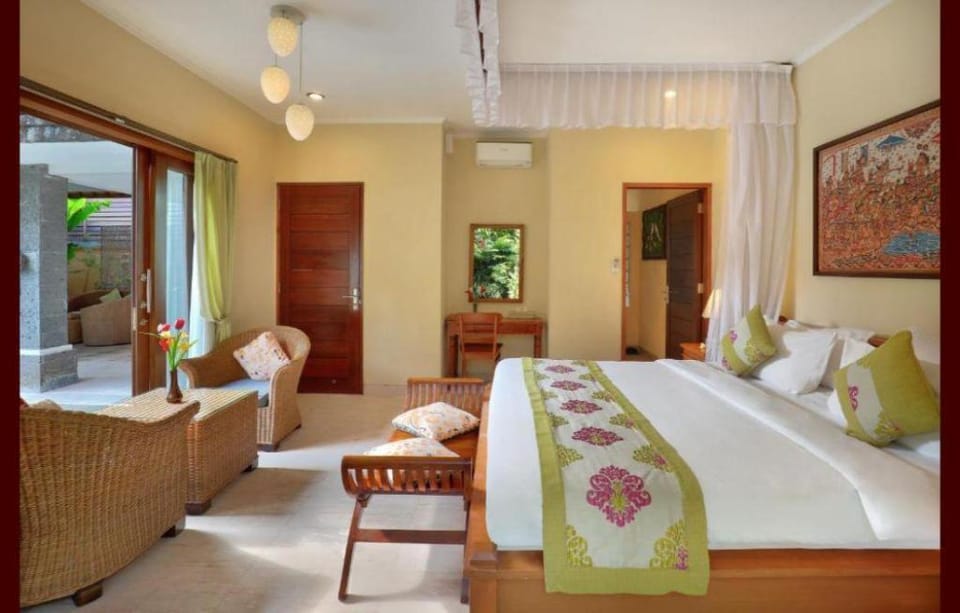 Beautiful Presented 2 BR Private Villa #L92 Villa in North Kuta