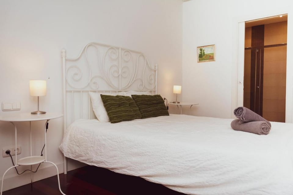 Spacious, Central and Authentic Family Apartment Apartment in San Sebastian