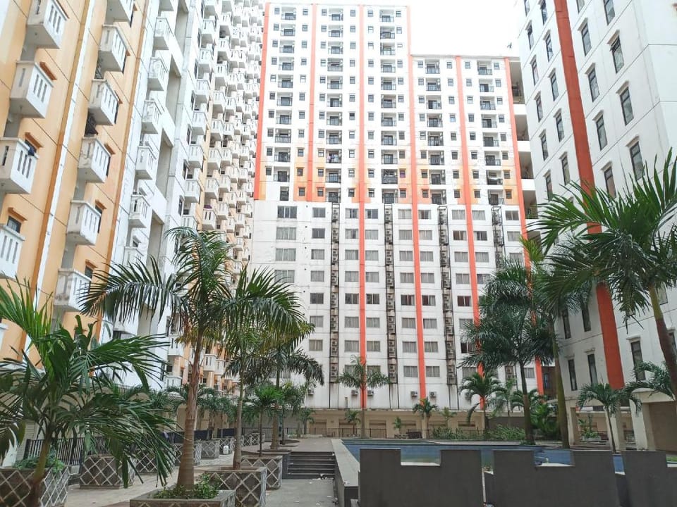 Adhigana Property Kemang View Hotel in West Java