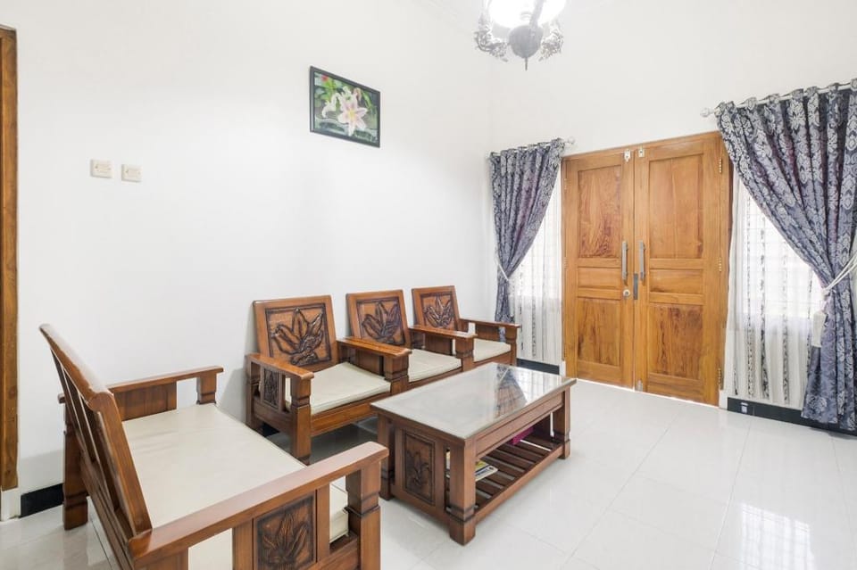 Hotel O Omah Suryo Hotel in Yogyakarta